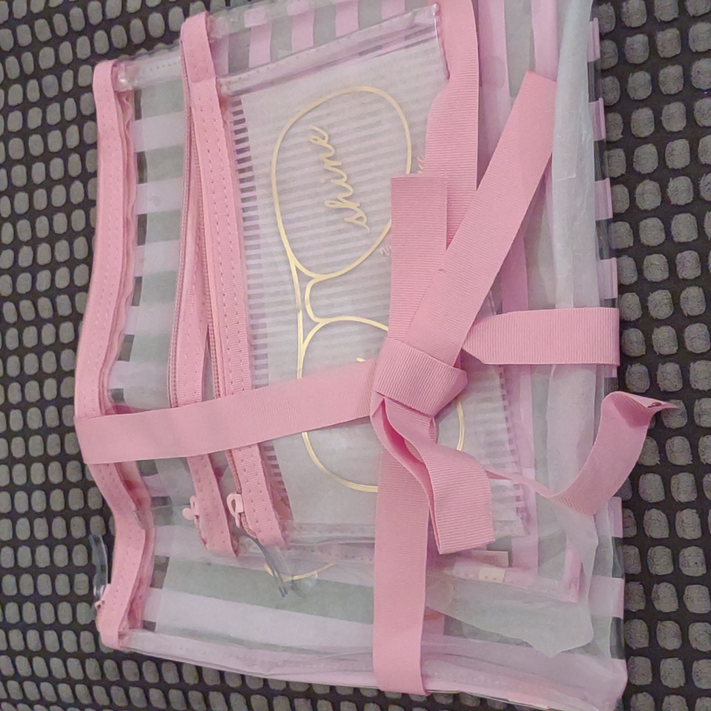 Victoria's Secret pouch set